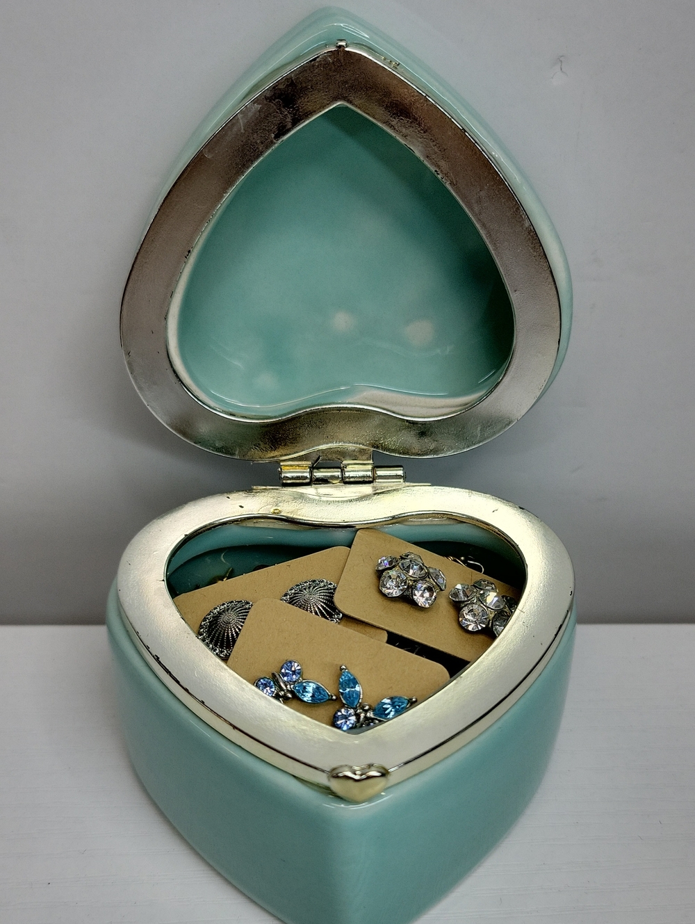 Heart-Shaped Trinket Jewelry Box with Aqua Interior